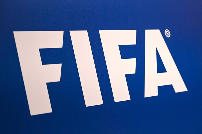 'A queda em desgraça mais rápida', diz ex-diretor do COI sobre Infantino