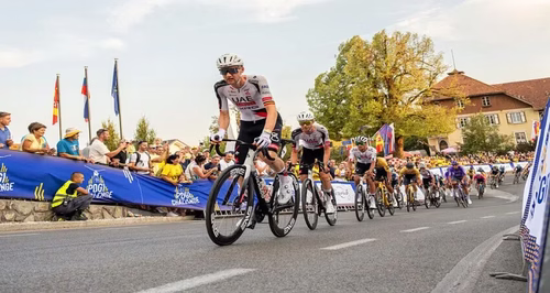 Cyclisme : l'incroyable défi que Tadej Pogacar n'a pas réussi à relever