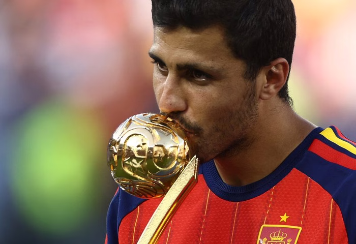 Rodri no Real Madrid: City define preço e clubes negociam valor