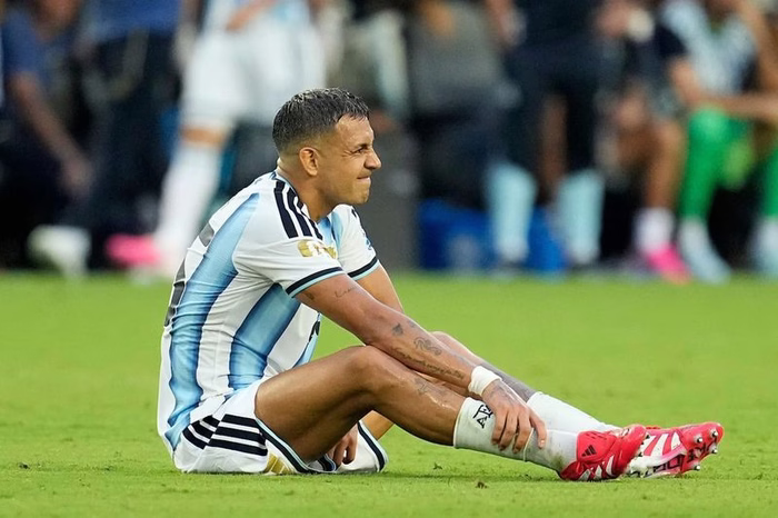 Facundo Medina y las teorías conspirativas contra la Argentina en la final del Mundial ante España