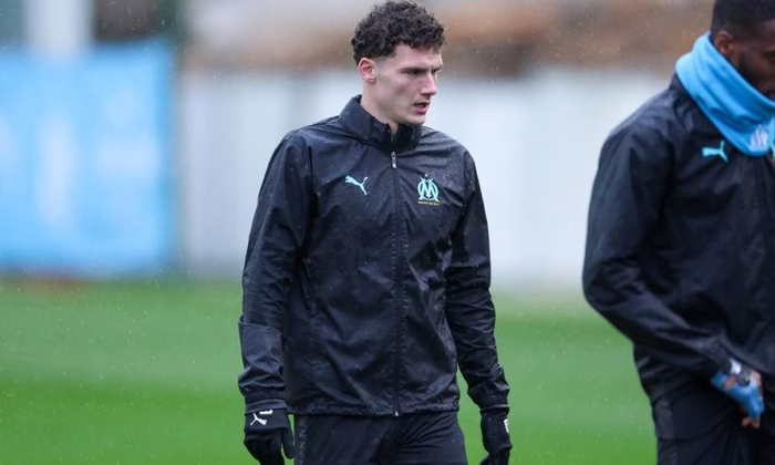 Ex-OM : Pavard refuse deux destinations