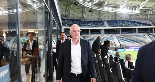 Football : l'UEFA intensifie son bras de fer avec Gianni Infantino