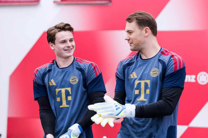 Kompany liebt Urbig: Neuer bleibt dennoch die Nummer 1 bei Bayern