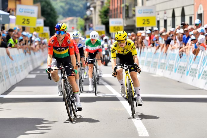 Tour de France femminile 2026: Elisa Longo Borghini ci prova, ma vince Kim Le Court-Pienaar