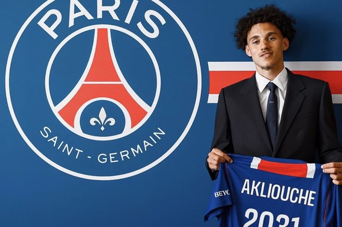PSG, ufficiale l’arrivo di Akliouche dal Monaco: contratto fino al 2031