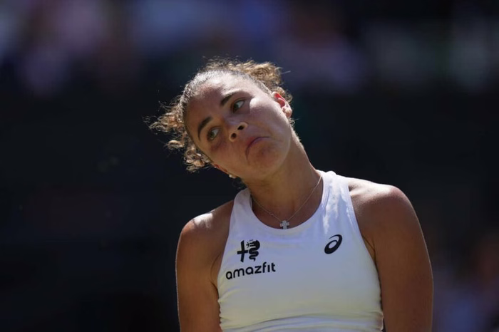 Jasmine Paolini dà forfait a Cincinnati. Si prolunga l’assenza: “Obiettivo US Open”. Cambiale pesante, scivolerà nel ranking