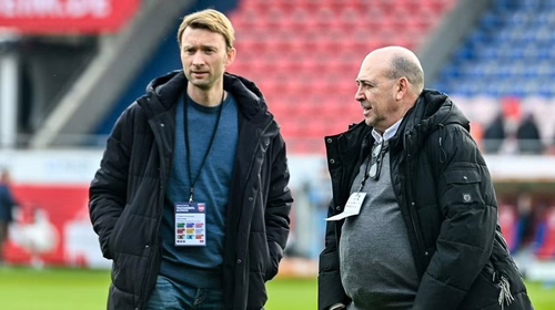 Leverkusen verlängert mit Carro und Rolfes