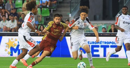 Ligue 2 : Albin Démouchy, buteur pour En Avant Guingamp à St