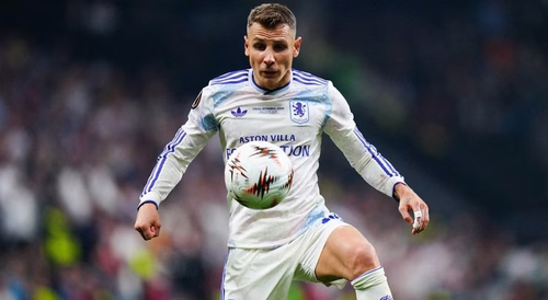 Digne troca Aston Villa pelo PSG a três dias da Supertaça Europeia