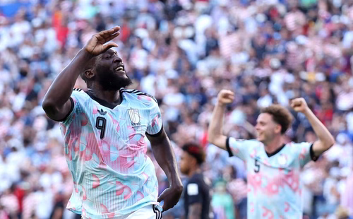 „Das Geld abgeschafft“ – Mit „Big Rom“ Lukaku: Fenerbahce im Kaufrausch!