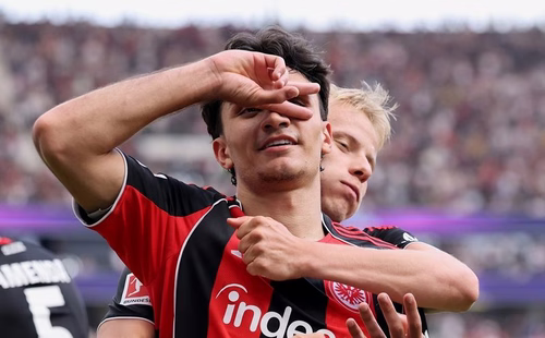 Transferpoker eskaliert: Galatasaray nähert sich Eintracht Frankfurt