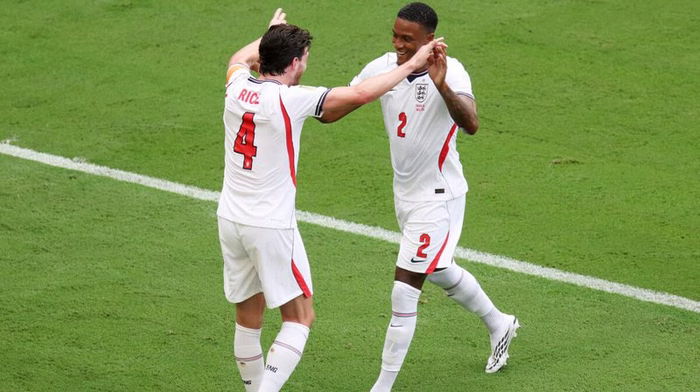 Arsenal prüft nächsten Vorstoß bei Ezri Konsa