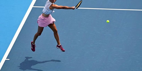Lilli Tagger kämpft sich nach Fehlstart in Cincinnati-Quali in nächste Runde