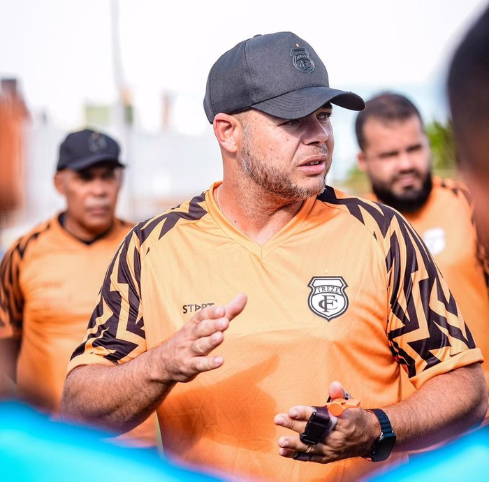Adriano Souza, do Treze, fará estágio na Espanha antes da Copa Paraíba