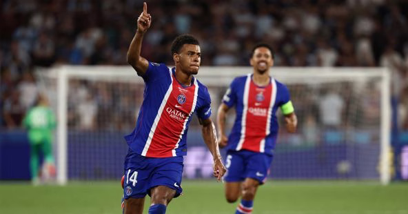 Supercoupe d'Europe : le PSG bat Aston Villa 2 à 1 et remporte son premier trophée de la saison