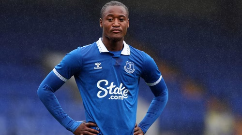 Everton-Stürmer Martin Sherif wegen Verstößen gegen Wettregeln angeklagt
