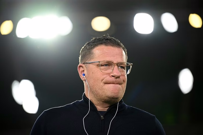 🎙️ Il ds Eberl: “Il calciomercato è diverso dopo un Mondiale! Il Bayern si muove, ma ci sono ancora 2️⃣ settimane…”