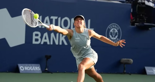 WTA 1000 de Toronto : après des mois de disette, Iga Swiatek brise enfin la malédiction