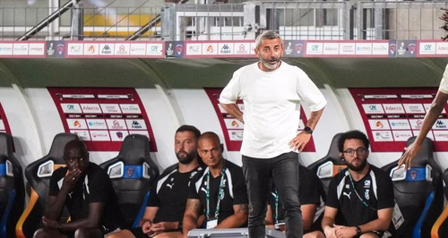 Ligue 2 : « On a perdu la maîtrise de nos émotions », constate Nicolas Usaï (Reims) après Dunkerque