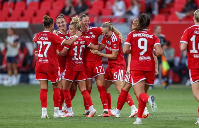 Sieg gegen Wolfsburg: Bayern-Frauen gewinnen den Supercup!