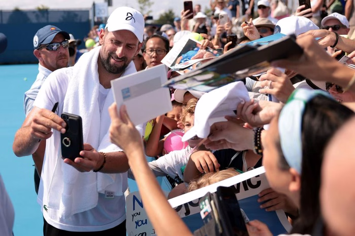 Djokovic, Zverev, Noskova e Pegula estreiam sábado em Cincinnati