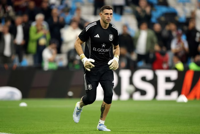 🚨 Dall’Inghilterra – Nuova OFFERTA della Juve per il Dibu Martinez: le cifre 🤑