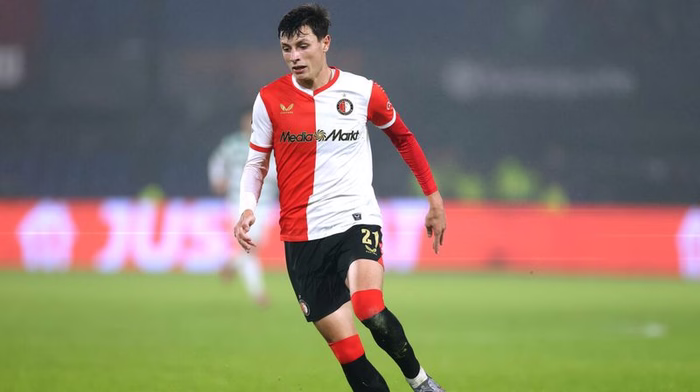 England ruft wieder: Southampton greift nach Feyenoord Verteidiger