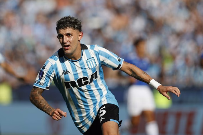 Santos adia pagamento de transfer ban após impasse por Martirena