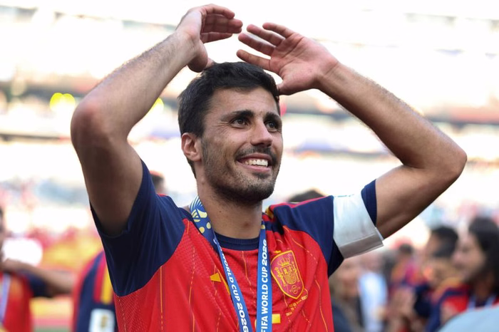 Barcellona, le prime parole di Rodri: “Un sogno essere qui, puntiamo a vincere tutto”