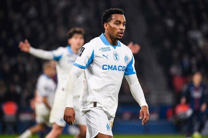 Mercato OM : L’entourage de Timber négocie avec le FC Porto