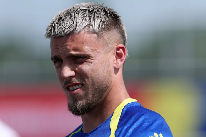 Galatasaray, doppia offerta rifiutata: si attende il rilancio per Demirovic e Sarr