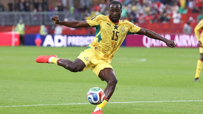 Elisha Owusu verlässt Auxerre und wechselt zu Erzurumspor