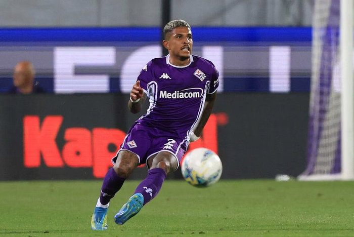 Fiorentina, ore roventi per il calciomercato: pressing del Nottingham Forrest per Dodo, si lavora per Poku del Leverkusen