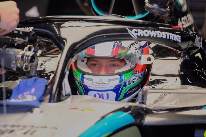 Ordine d’arrivo F1, Sprint GP Olanda 2026: Russell vince davanti a Leclerc. Quarto Antonelli, settimo Hamilton