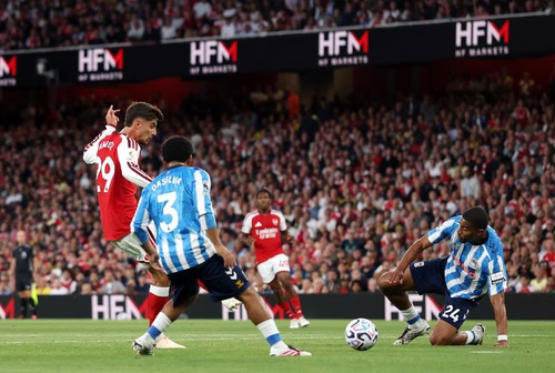 Arsenal siegt 3:0 – Schweizer Aurèle Amenda verliert mit Coventry
