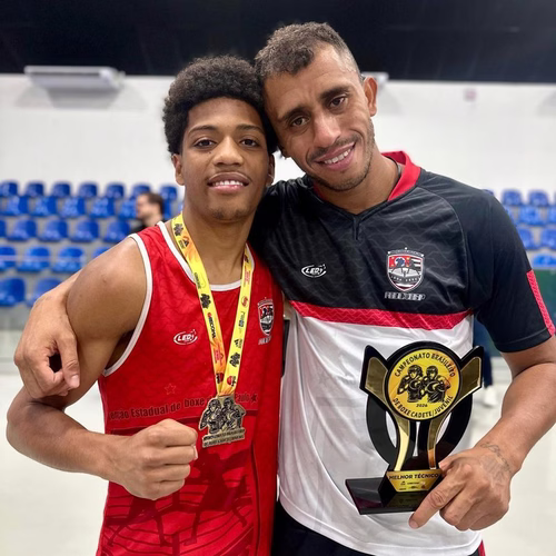 Gustavo Henrique, de Mogi das Cruzes, conquista o título brasileiro juvenil de boxe