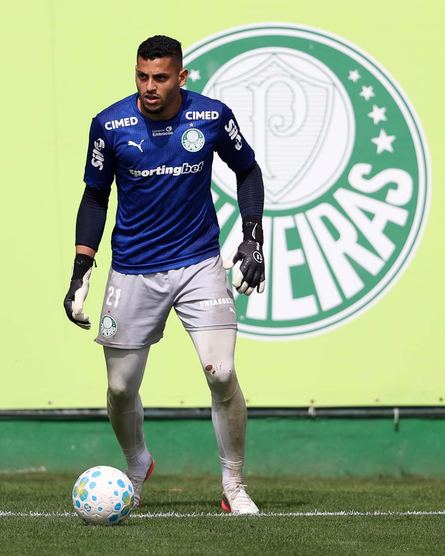 Palmeiras encaminha venda do goleiro Kaique ao Sporting, de Portugal