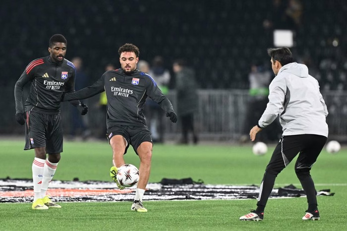 Fenerbahçe : les absents de Toulouse bien à l'entraînement
