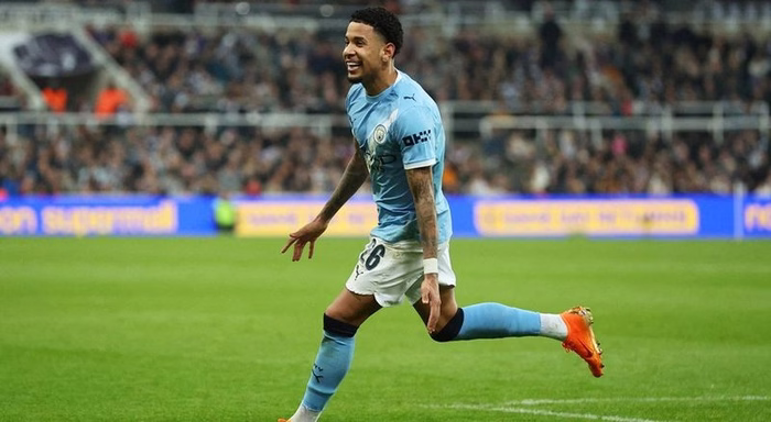 Extremo brasileiro Savinho confirmado no Tottenham