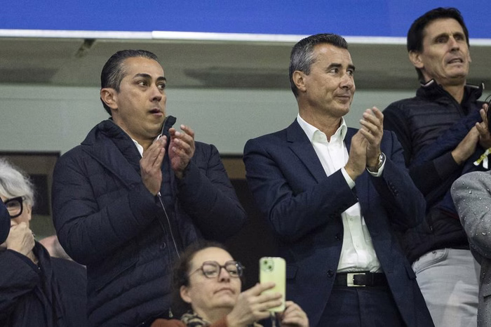 Mercato : trois postes encore ciblés par le Racing