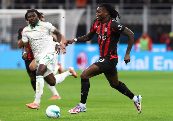 Milan, Leão rifiuta due offerte! In testa il Galatasaray: le ultime