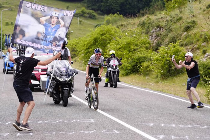 LIVE Tour de l’Avenir 2026, tappa di oggi in DIRETTA: Finn alla prova del Col d’Iseran nella frazione regina