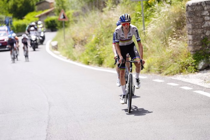 Finn vince Giro NextGen e Tour de l’Avenir nello stesso anno: ci riuscì solo Baronchelli! I risultati poi ottenuti da professionista
