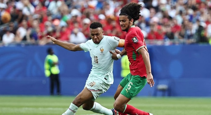 Ayyoub Bouaddi é reforço do Manchester City