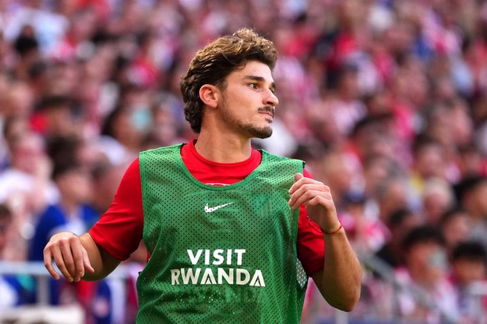Quale sarà il futuro di Julián Álvarez? Il punto tra Barça e Arsenal
