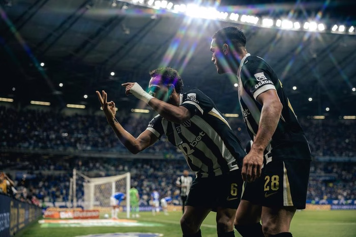 Provocou o Cruzeiro? Renan Lodi explica 1,2,3 em gol do Atlético-MG