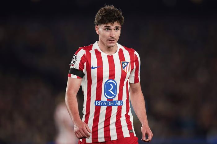 ‼️ L’Atletico mette le cose in chiaro su Alvarez: “Cessione sì, ma mai al Barcellona”