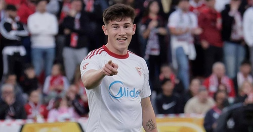 Oso, sobre su salida del Sevilla FC: «De una tarde a otra, todo súper rápido»
