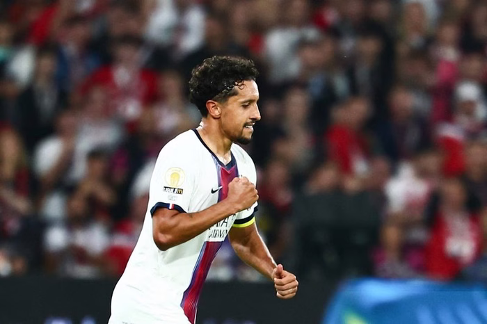 Sob os olhares de Carlo Ancelotti, Marquinhos salva o PSG no Francês
