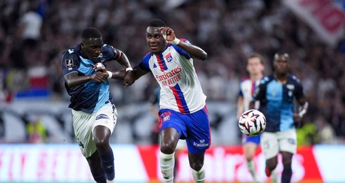 L'OL accroché, Brest sur un fil, Troyes et Angers épatants : les résultats du multiplex de Ligue 1